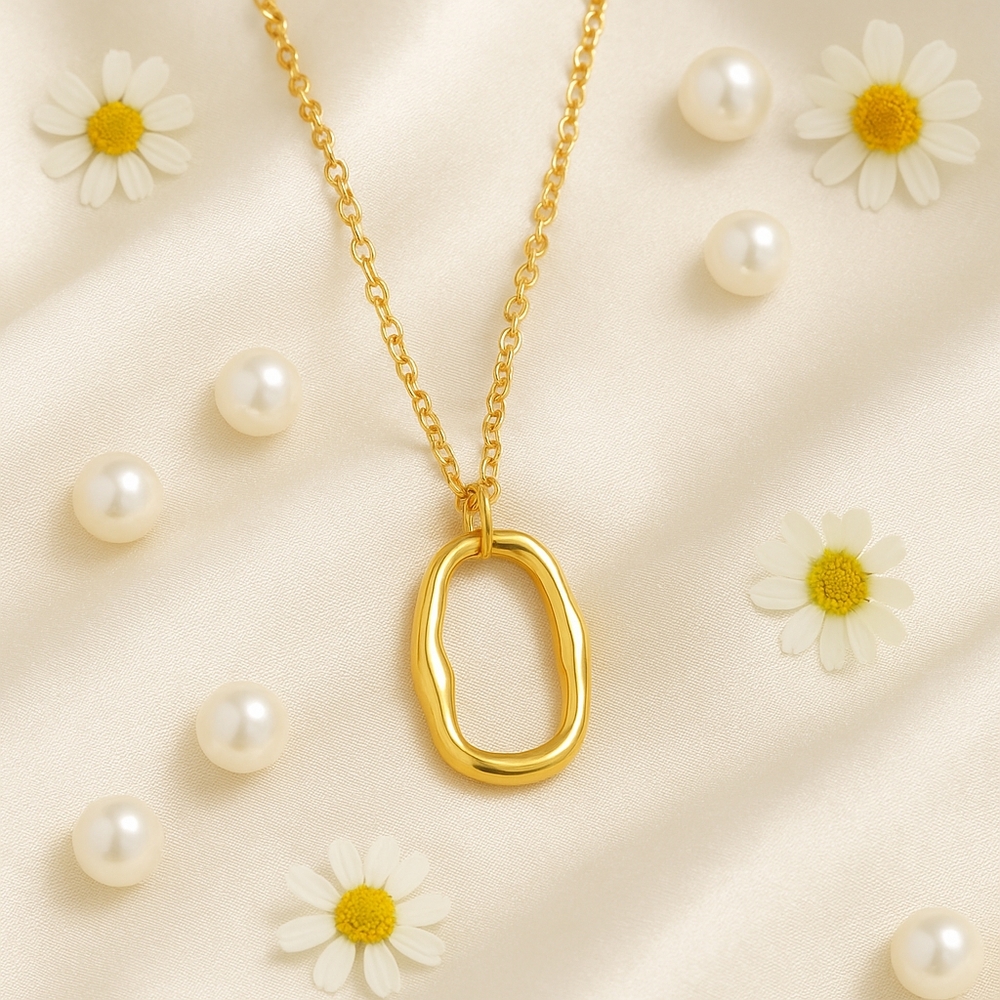 Elegant Gold Necklace